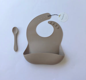 Soft silicone baby spoon, taupe, terracotta, blush pink, soft natural colours, BPA free, Lauri Australia, silicone spoon and silicone baby bib